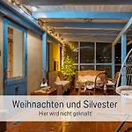 Toepferhaus - Strandnah, Haustierfreundlich, Kaminofen, Garten, Platz Fuer 3 Erwachsene, 2 Steinberg (Schleswig-Holstein)