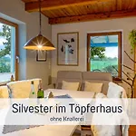 Semesterbostad Toepferhaus - Strandnah, Haustierfreundlich, Kaminofen, Garten, Platz Fuer 3 Erwachsene, 2 *