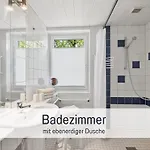Semesterbostad Toepferhaus - Strandnah, Haustierfreundlich, Kaminofen, Garten, Platz Fuer 3 Erwachsene, 2