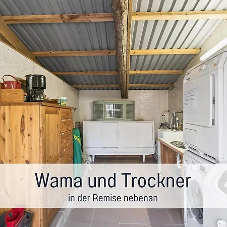 Toepferhaus - Strandnah, Haustierfreundlich, Kaminofen, Garten, Platz Fuer 3 Erwachsene, 2 *